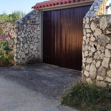 Nikolovi Dvori Nyaraló *